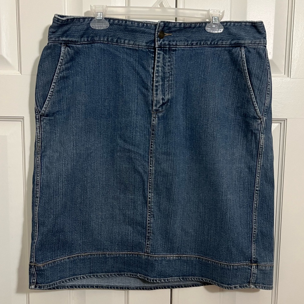 CJ Banks Classic Blue Denim Pencil Skirt